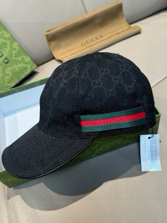 Gucci classic black checkered baseball cap main image 4